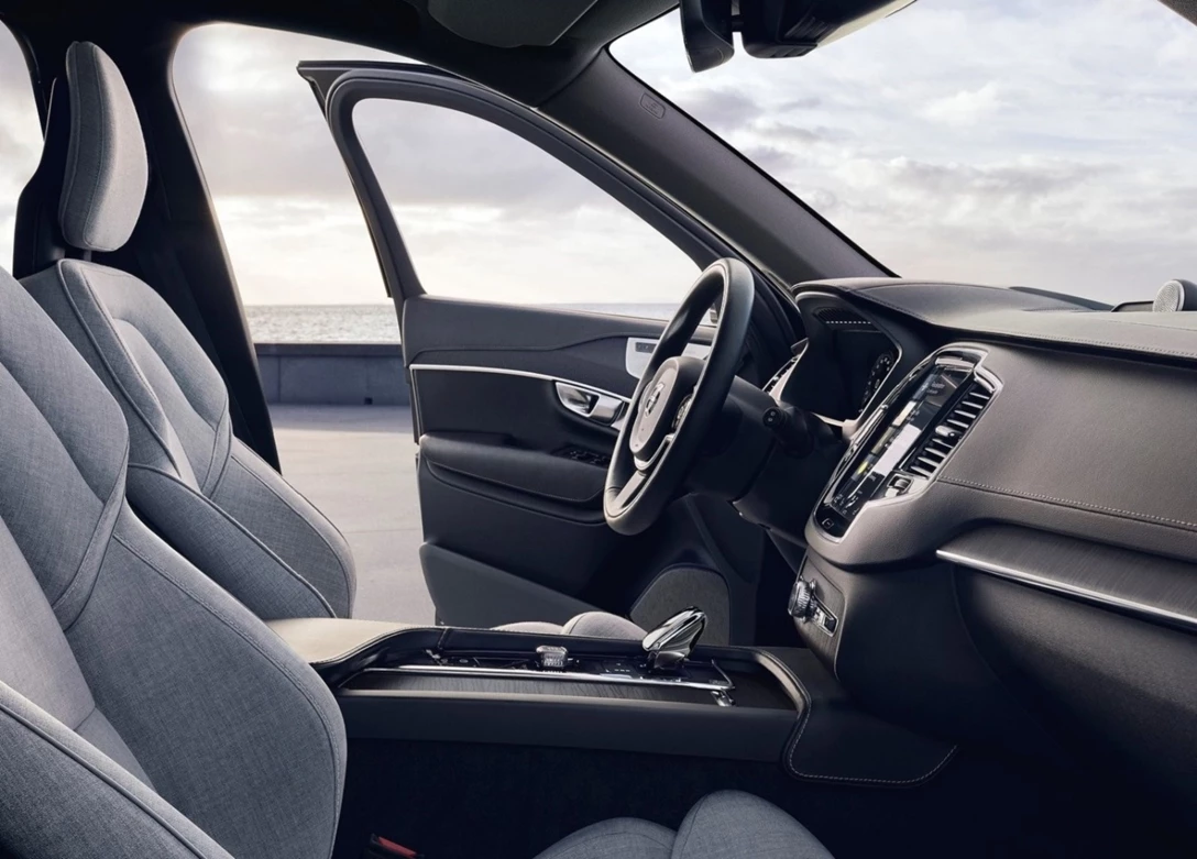 1641246-Volvo-XC90-2021-07.jpg