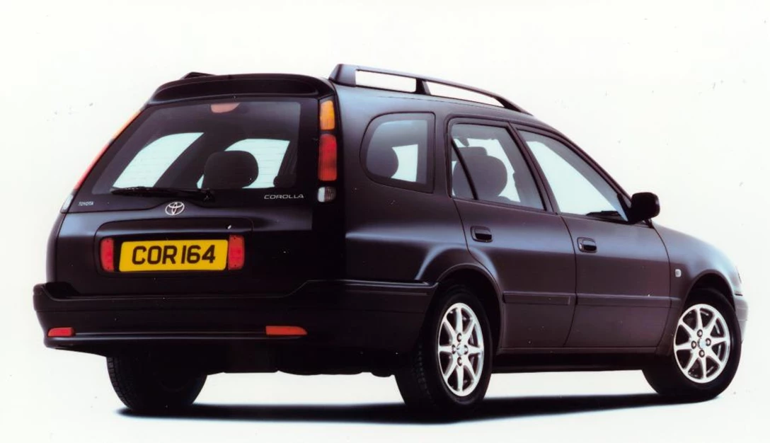1606491-Toyota-Corolla-1998-2002-03.jpg