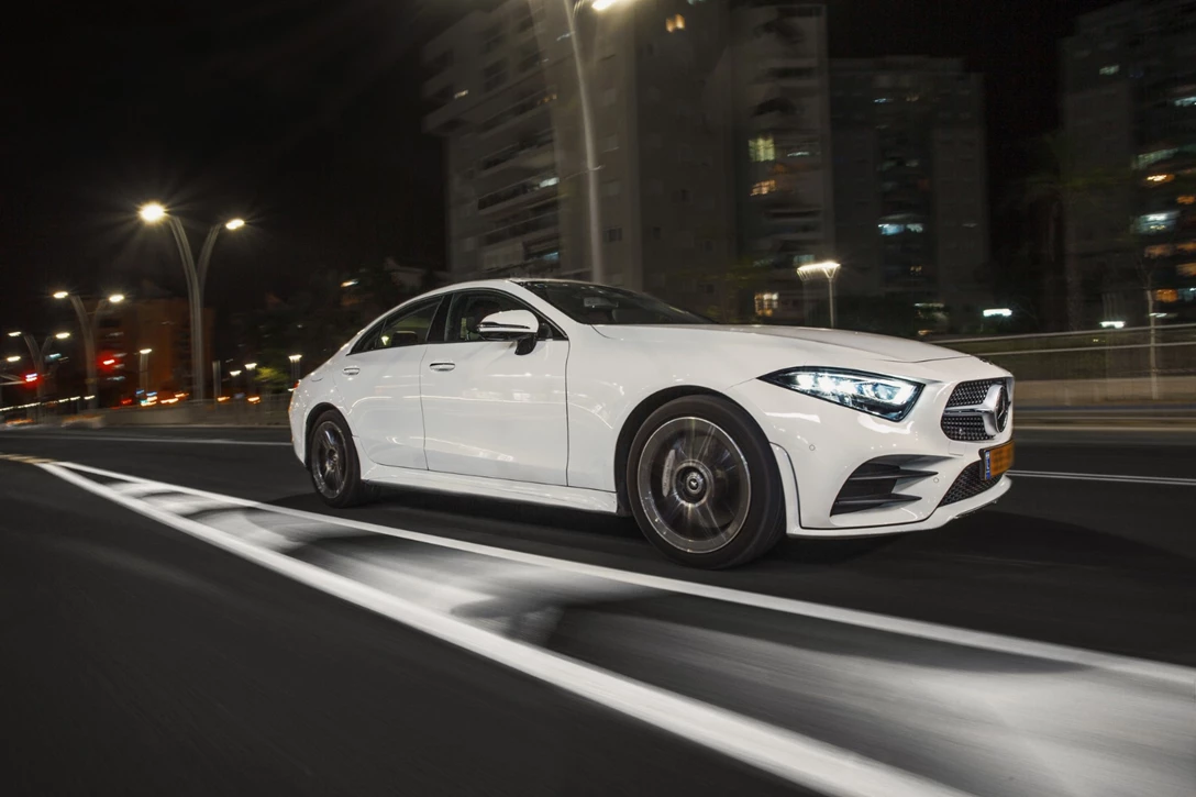 1609079-22-CLS 009.jpg