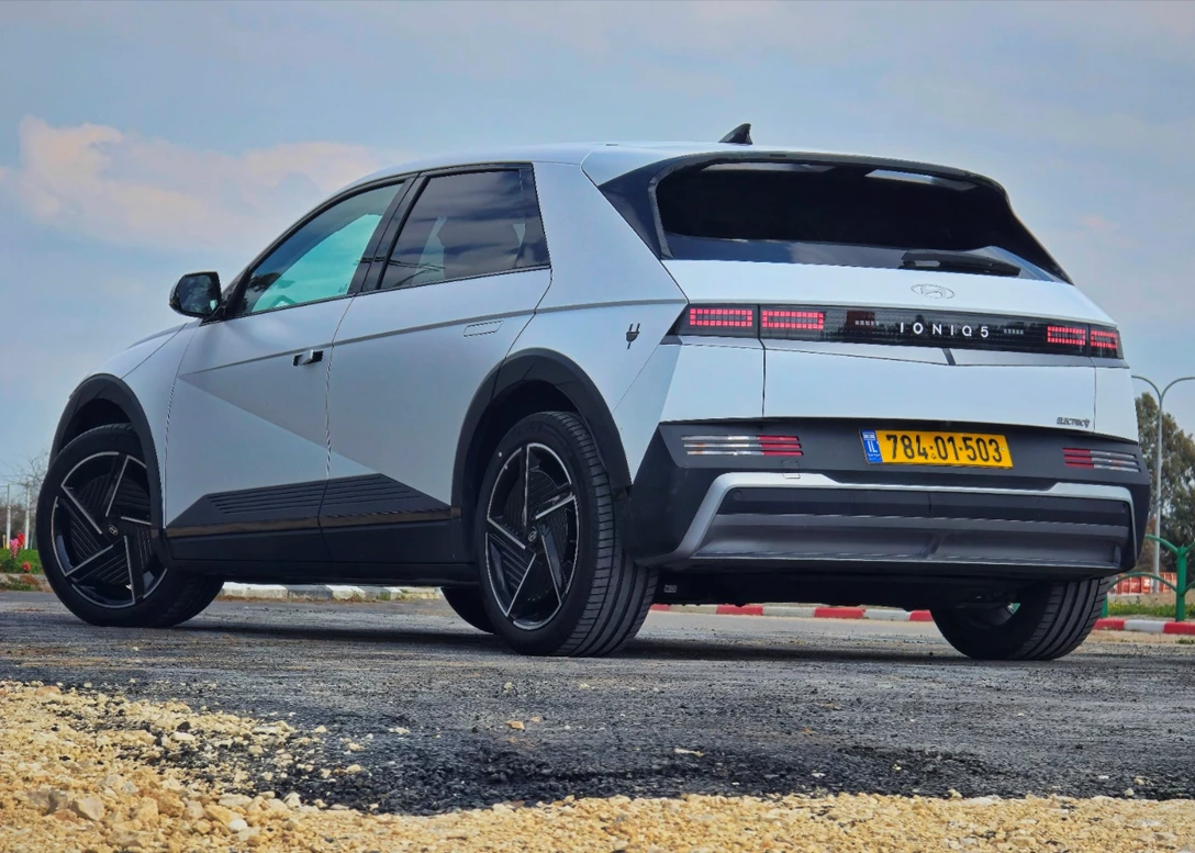 1707342-איוניק (12).jpg