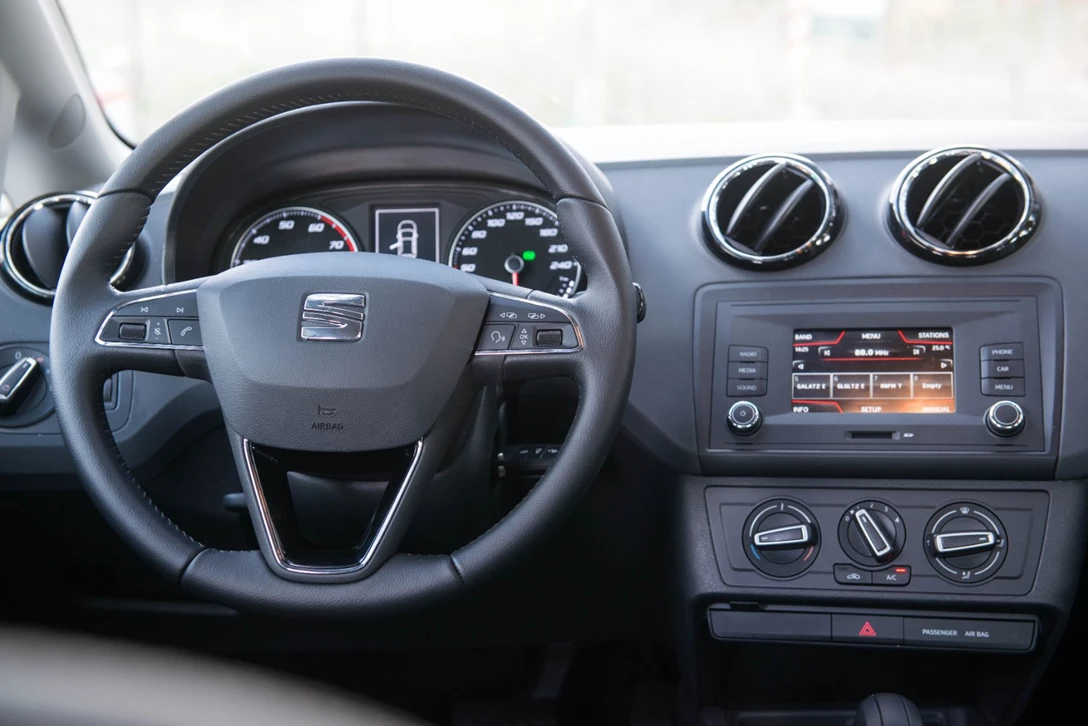 1672840-by benny doutsh (25 of 57).jpg