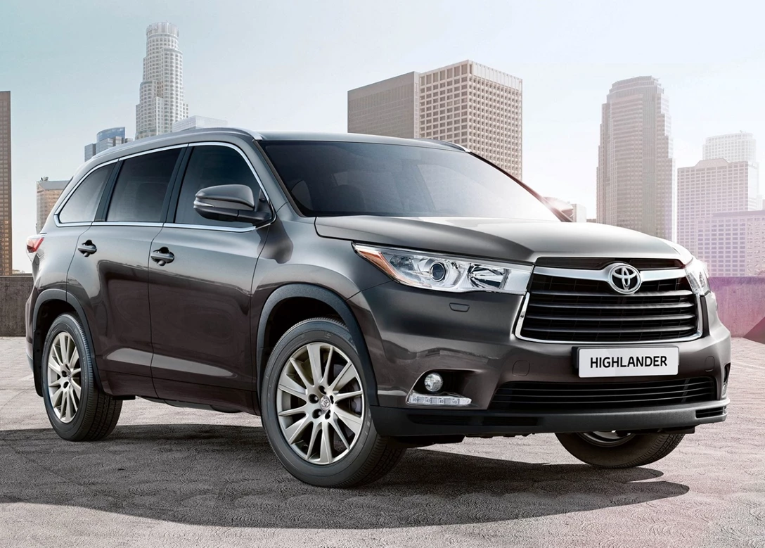 1659360-Toyota-Highlander-2015-01.jpg