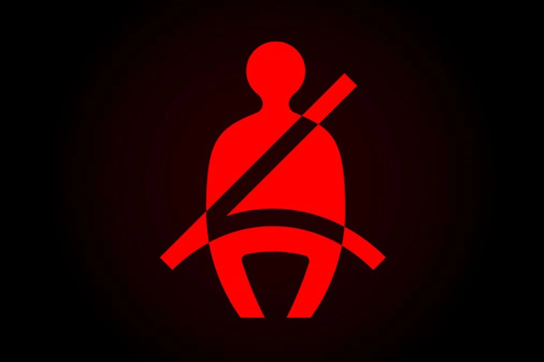 1628653-seatbelt-warning-light.jpg