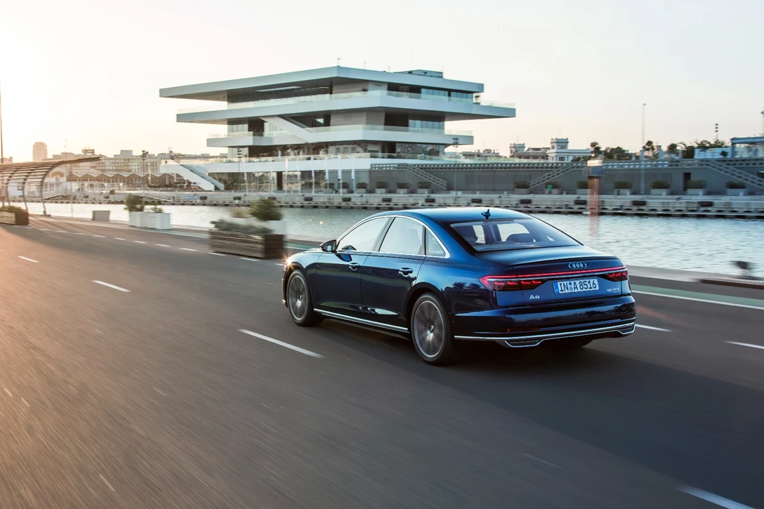 1590416-היגוי לארבעה גלגלים.JPG