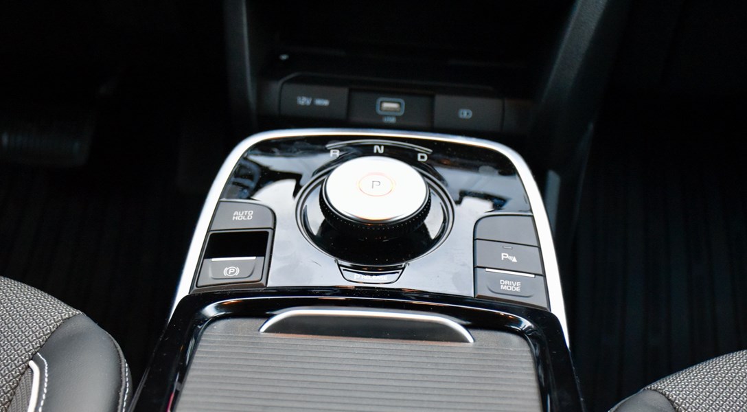 1648379-kianiroev - 7.jpeg