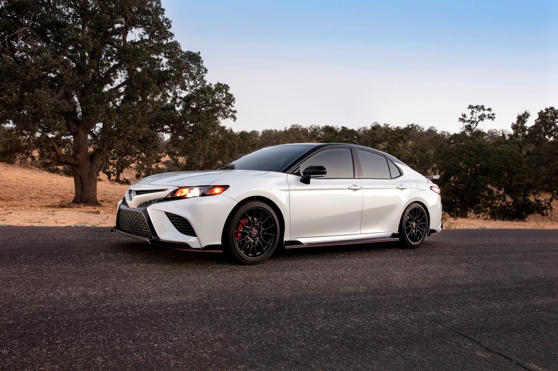 1606900-Camry_TRD_005_F7A0945D6415EBEB34A31AFF7D98E35BC347D7EE.jpg