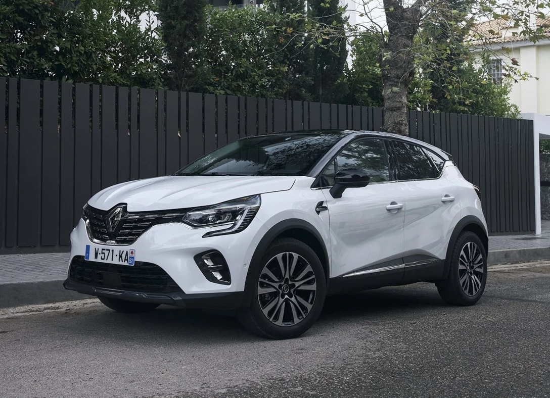 1643792-Renault-Captur-2021-01.jpg