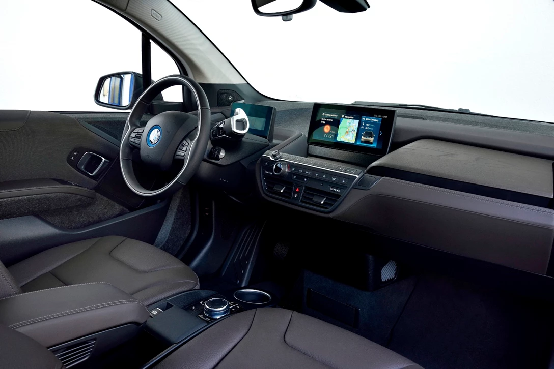 1593159-ב.מ.וו i3s מבחן דרכים השקה (10).jpg