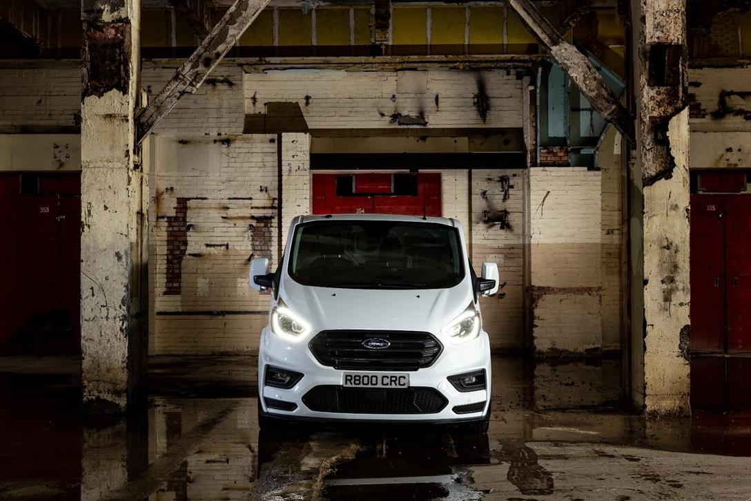 1595192-MS-RT Transit Custom-67.jpg