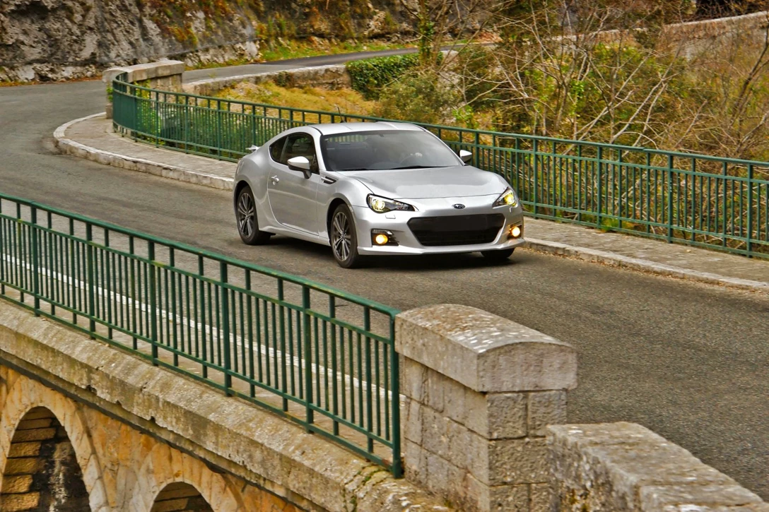 סובארו BRZ