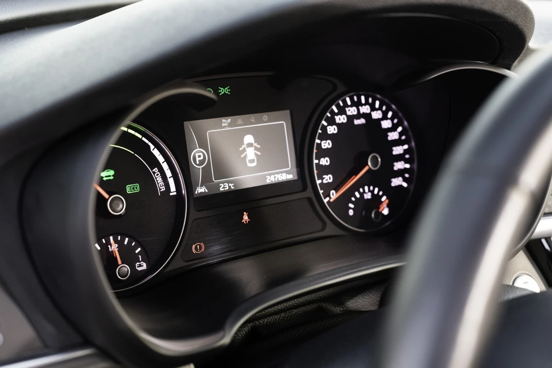 1609147-17-DDD (3).jpg