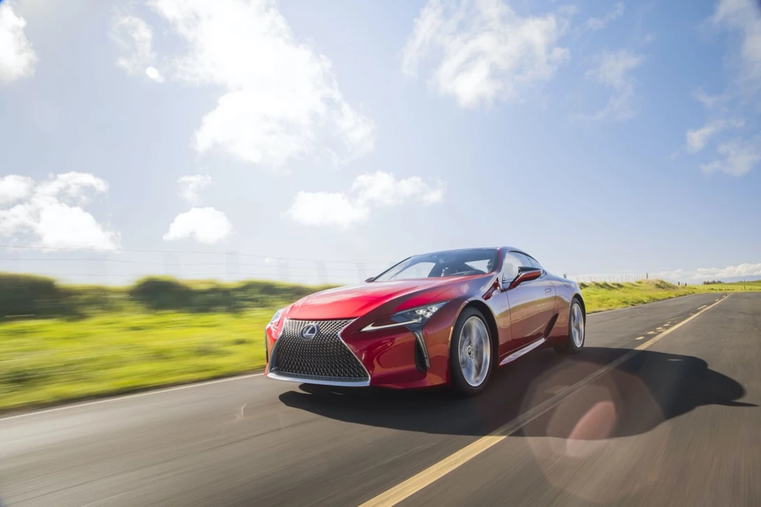 1632132-2021-lexus-lc-042.jpg