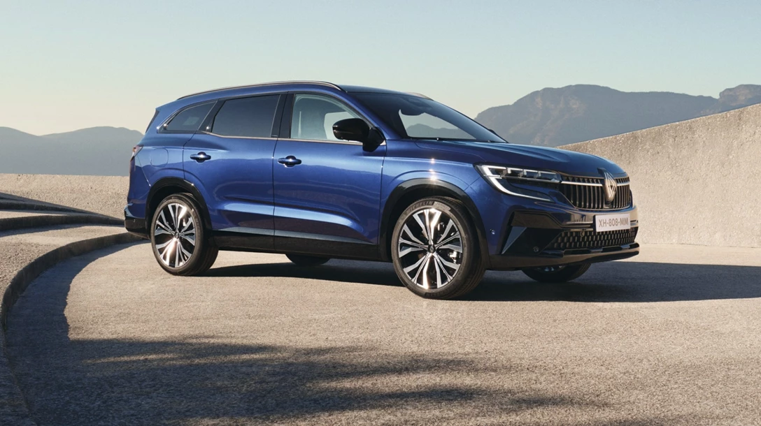 1680470-The All-new Renault Espace (2)-min.jpg