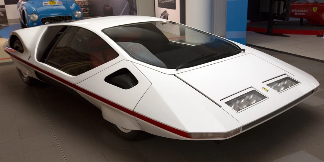 1615746-Ferrari_Modulo_front-right_Museo_Ferrari.jpg