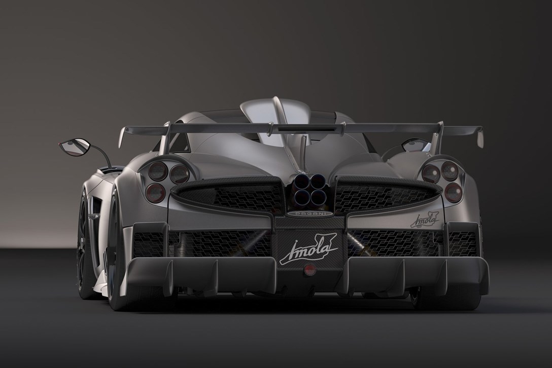 1641968-פאגאני - 8.jpeg