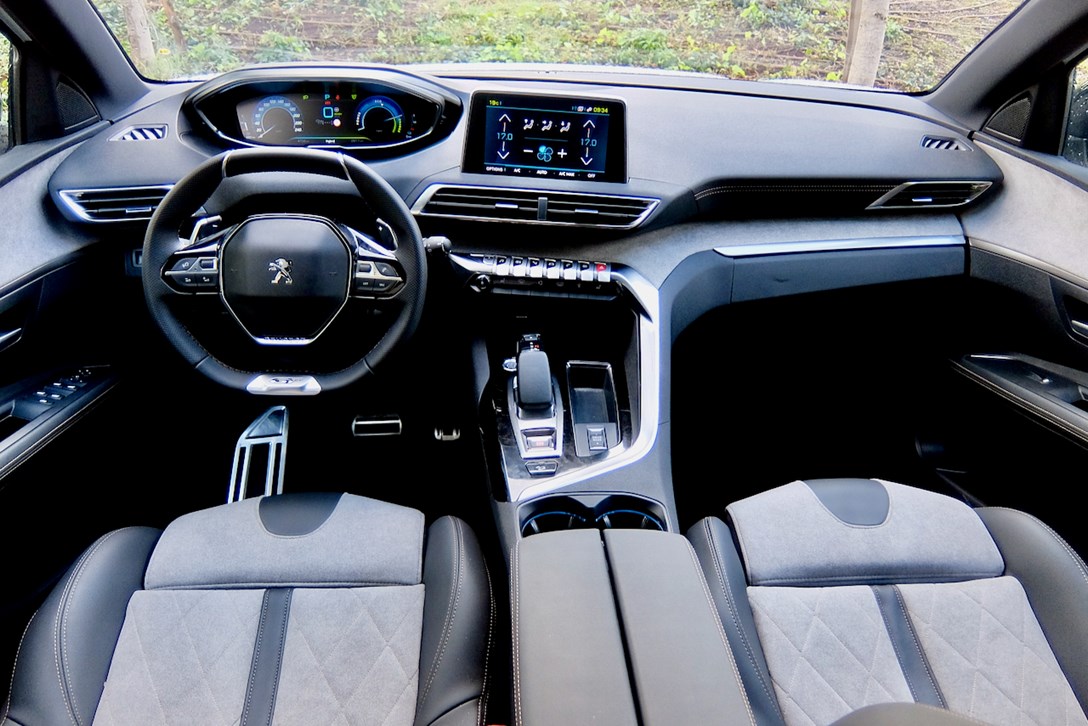 1636965-פיגו 3008 PHEV הנעה כפולה - 10.jpeg