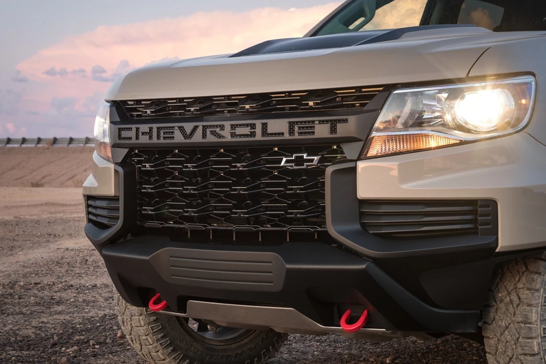 1638028-1-Chevrolet-Colorado_ZR2-2021-1600-06.jpg