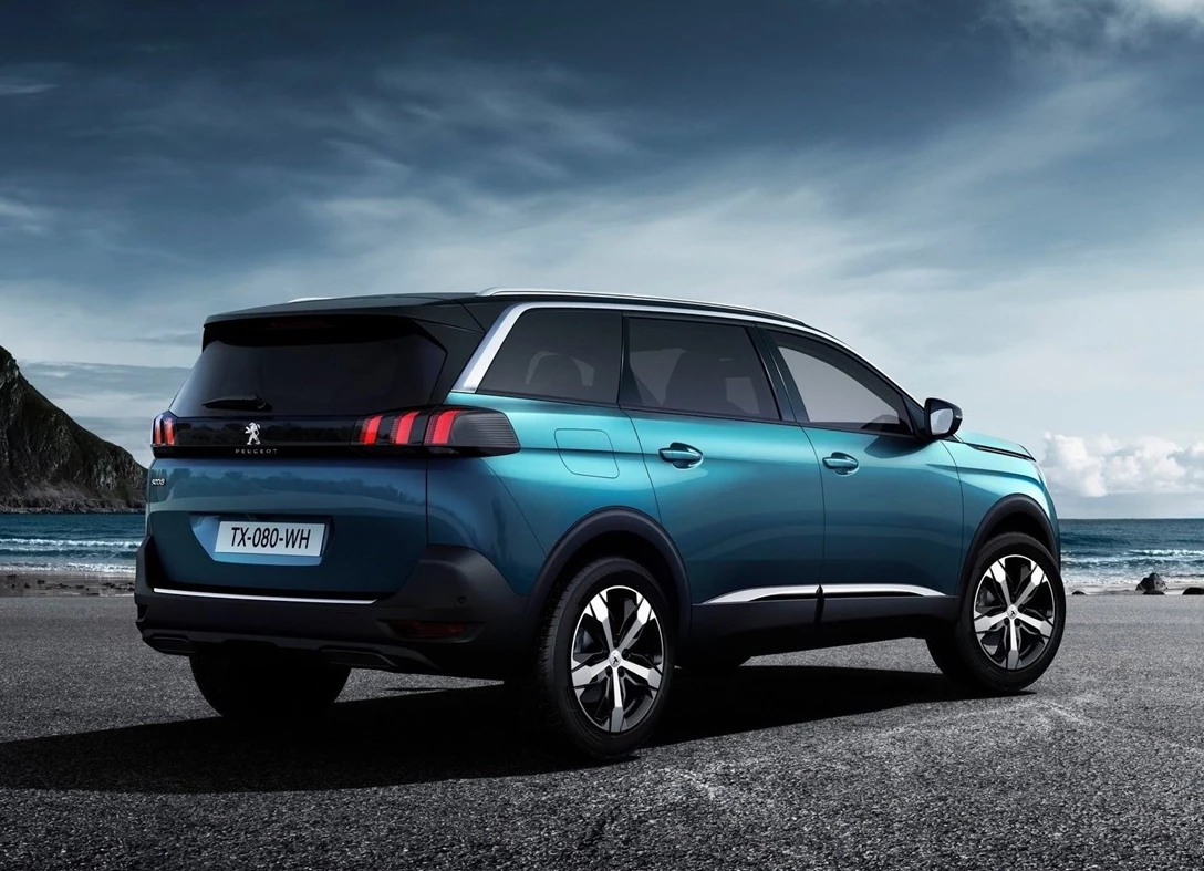 1641135-Peugeot-5008-2018-05.jpg