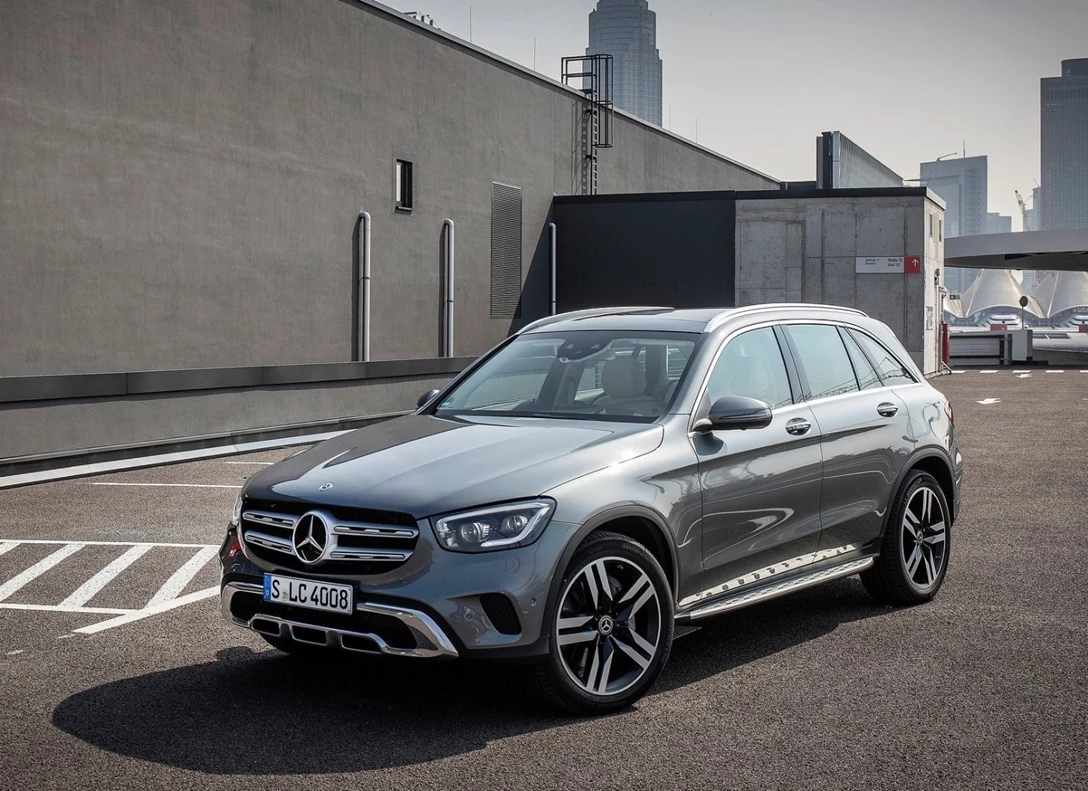 1651441-Mercedes-Benz-GLC-2019-06.jpg