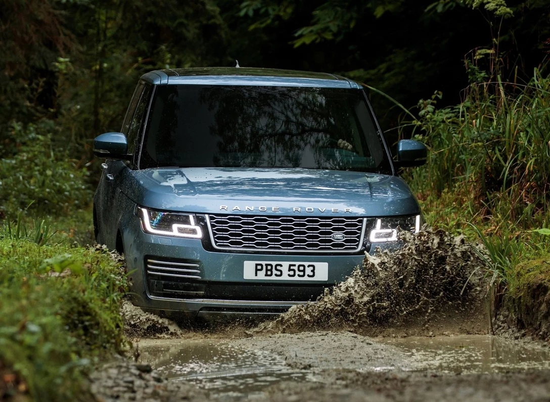 1609057-Land_Rover-Range_Rover-2018-05.jpg