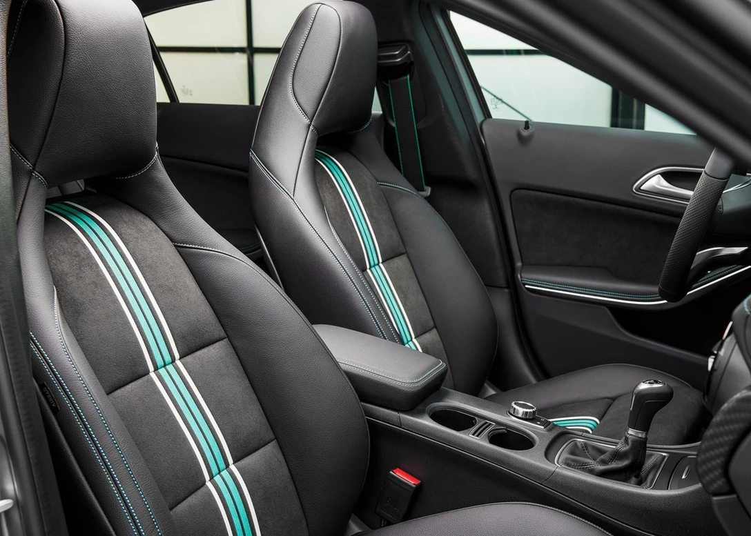 1647163-Mercedes A class 2017 (4).jpg