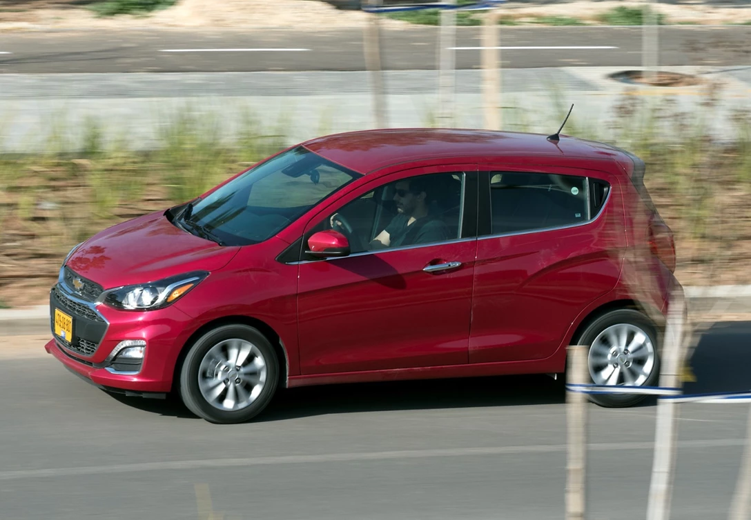 1638128-Chevrolet- Spark-2019-video.jpg