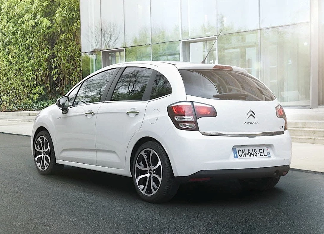 1687617-Citroen-C3-2015-03.jpg