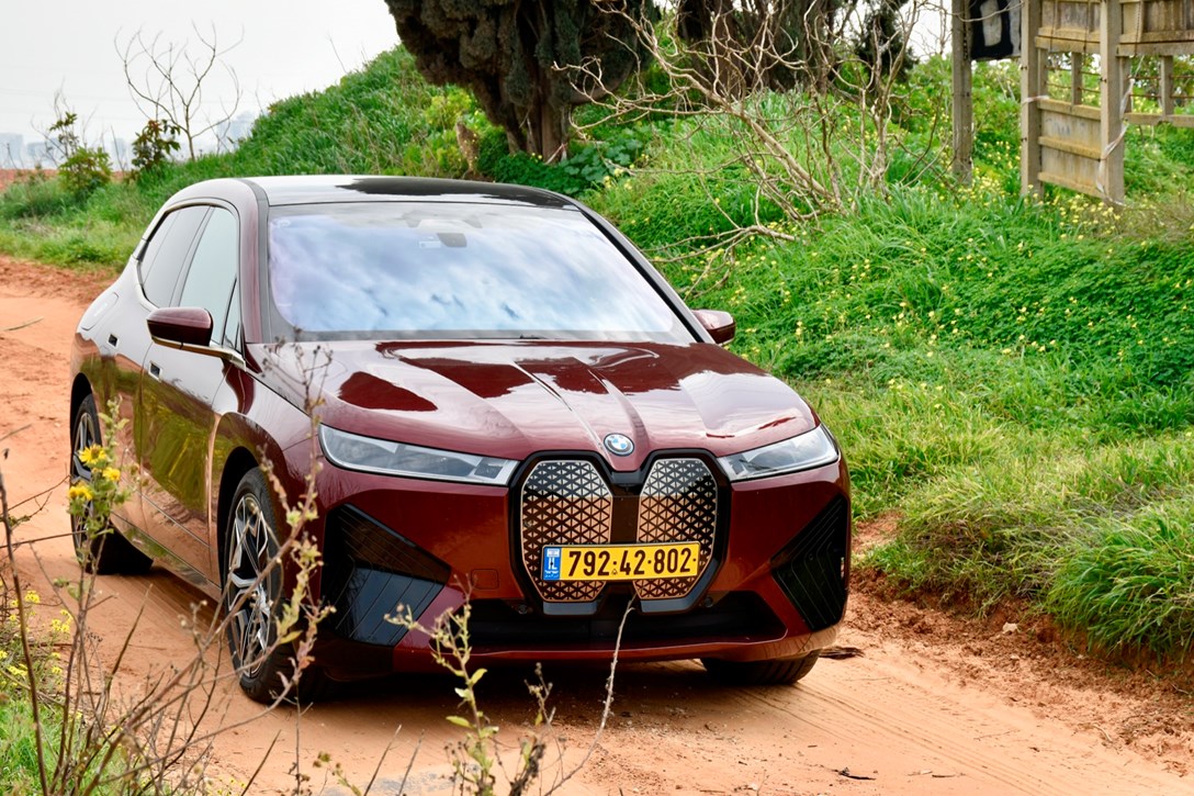 1657672-ב.מ.וו IX - 12.jpeg