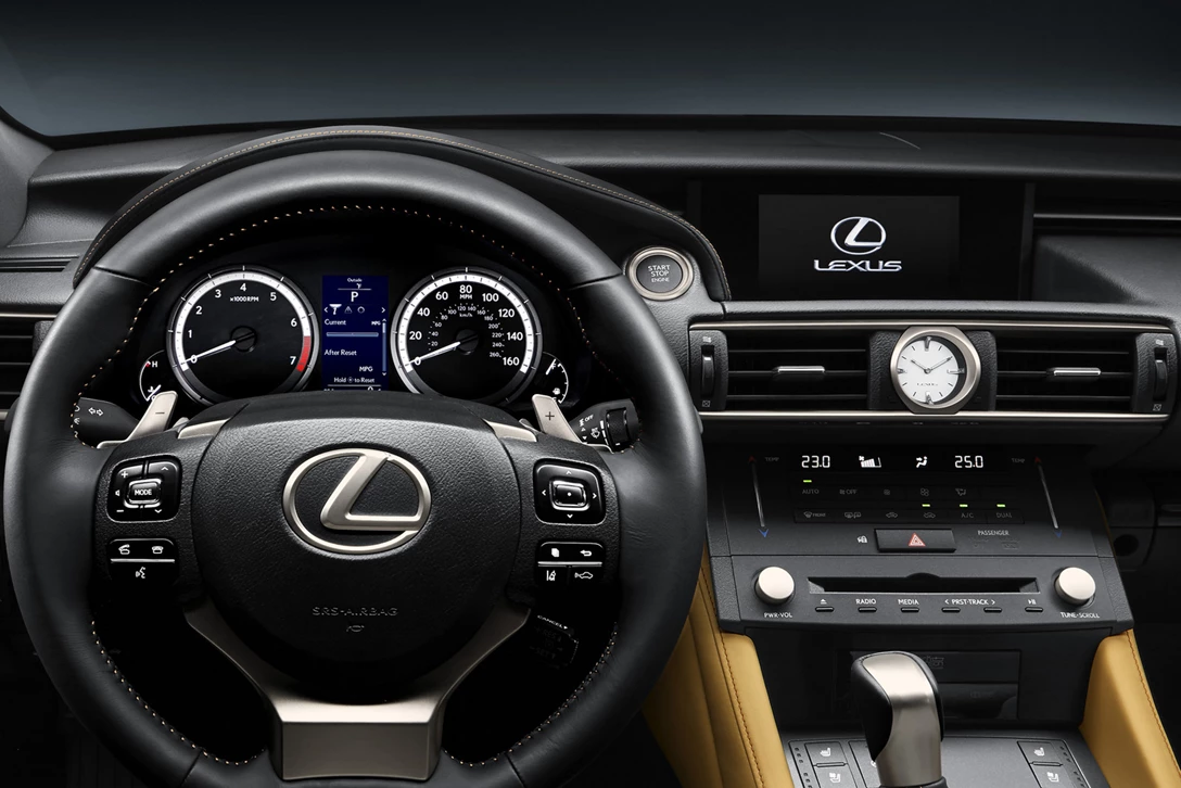 לקסוס RC ו-RC-F