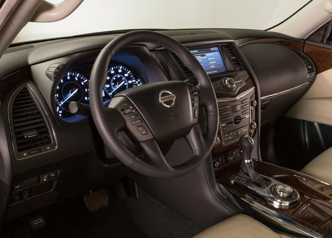 1590373-ניסאן ארמדה (2).jpg