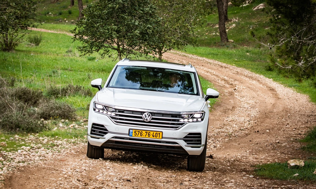 1611482-פולקסווגן טוארג - מבחן דרכים  (9).jpg