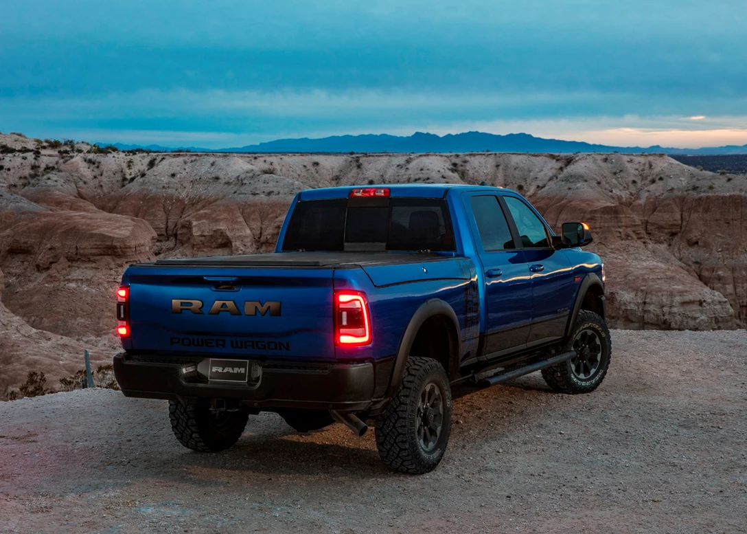 1685229-Ram-3500-2023-03.jpg