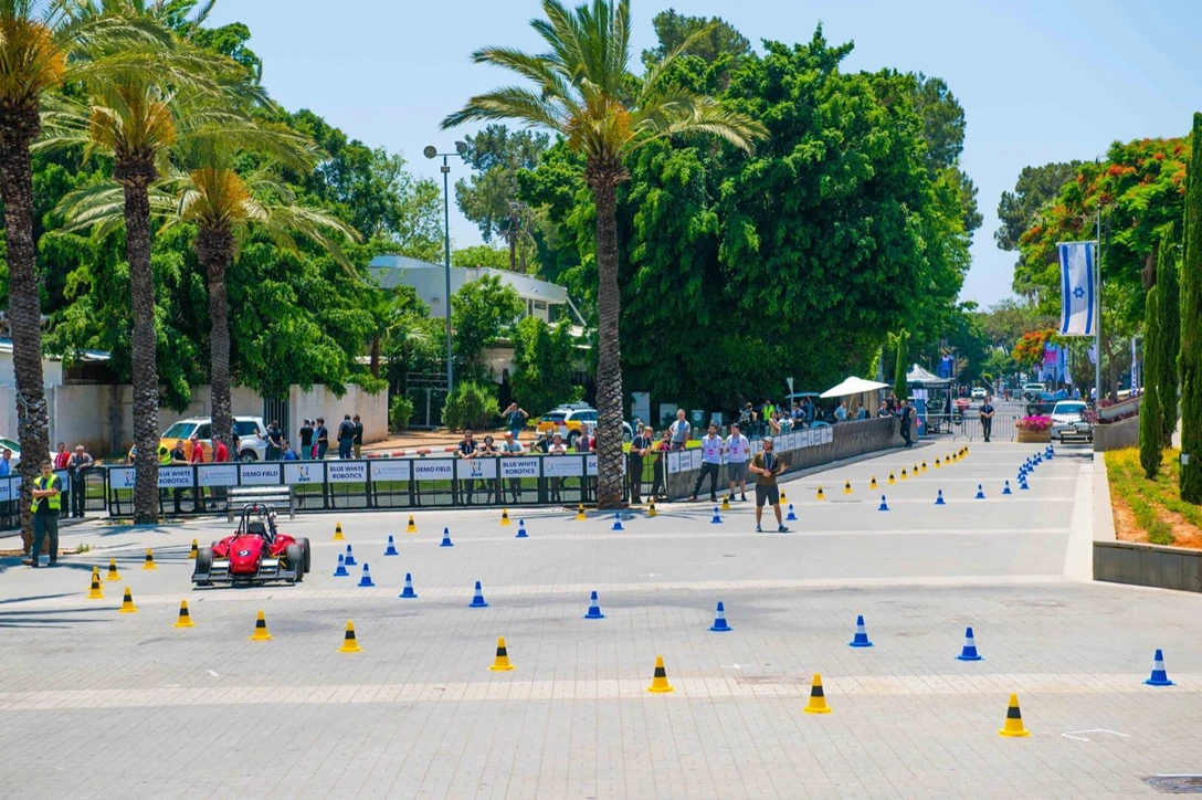 1618002-Formula_Technion.jpg