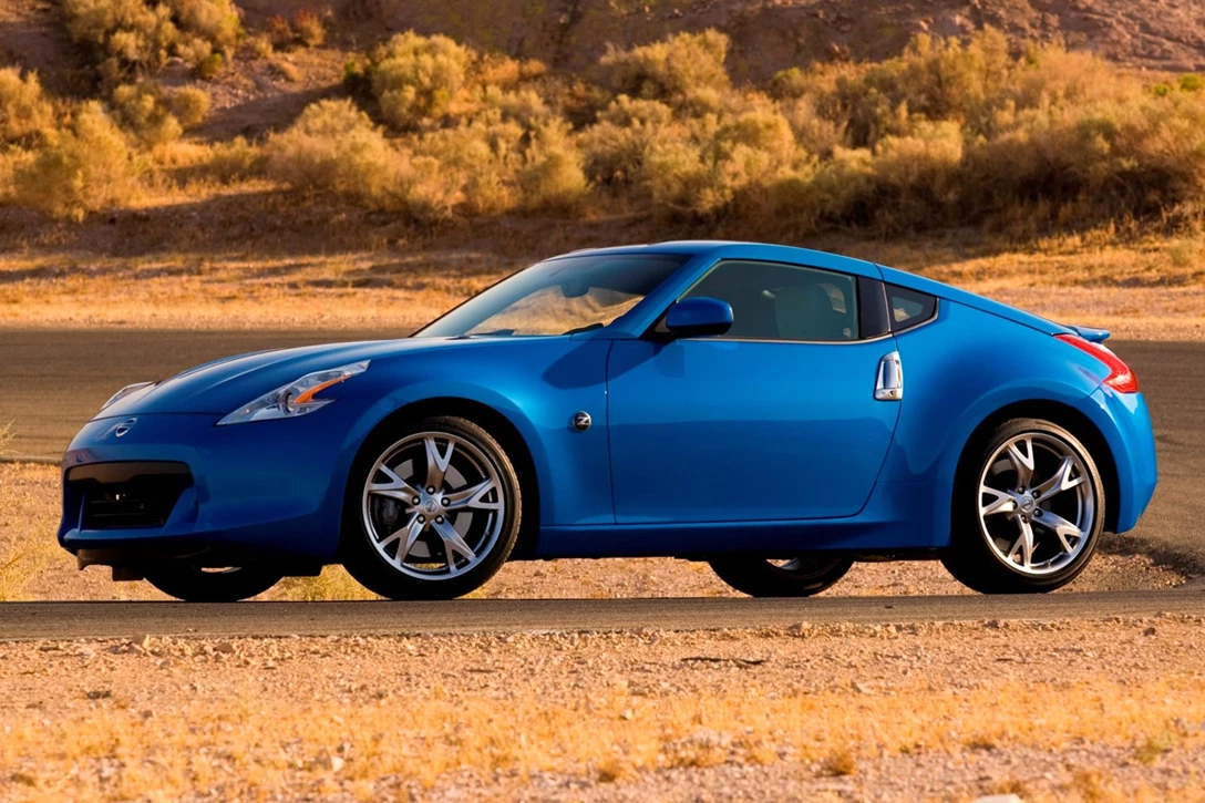 ניסאן 370Z