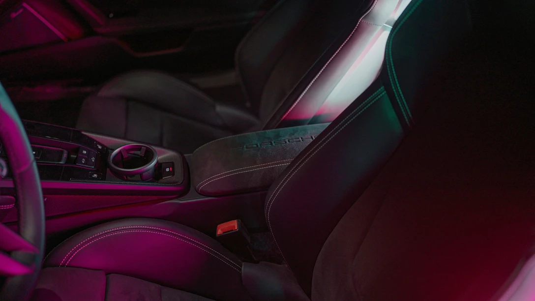 1664855-Porsche 992 GTS.01_10_29_11.Still074.jpg