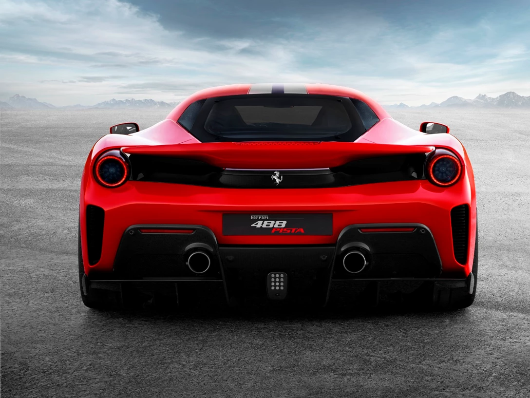 1616472-Ferrari 488 Pista_6.jpg