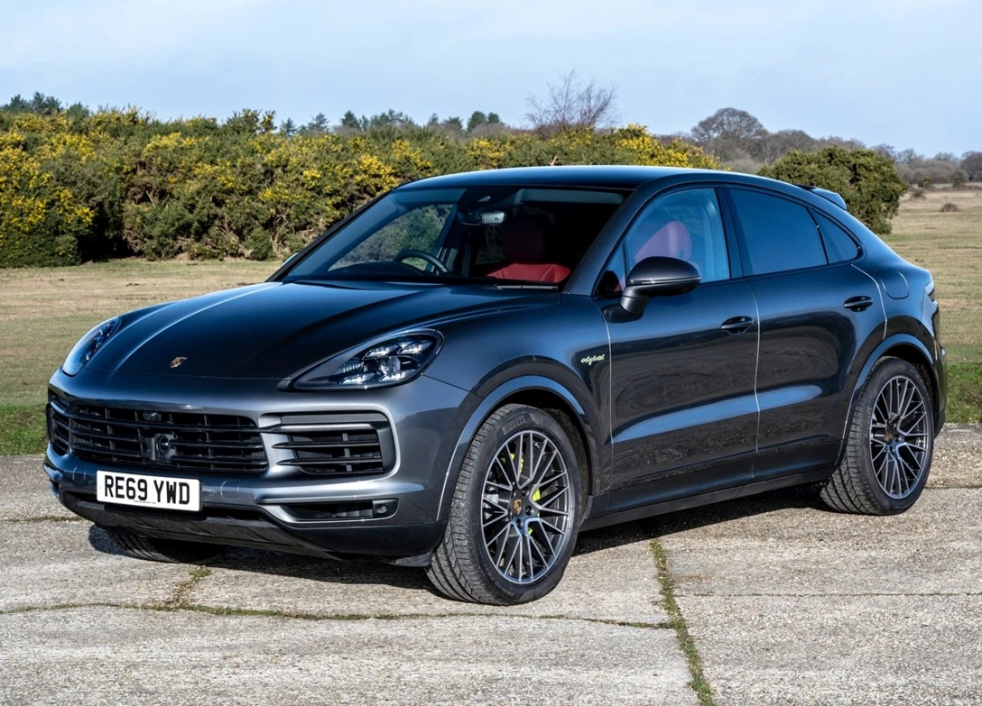 1683151-Porsche-Cayenne_Coupe-2023-11.jpg