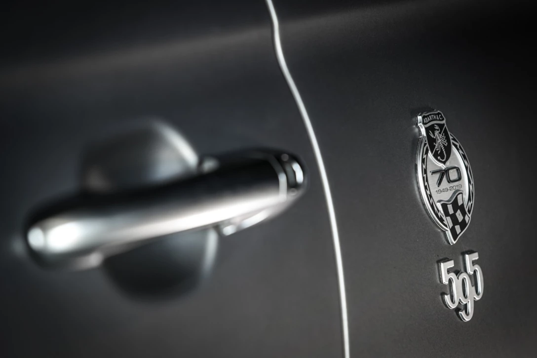 1622648-190911_Abarth_595-Pista_27.jpg
