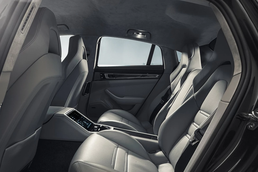 פורשה פאנאמרה דור שני