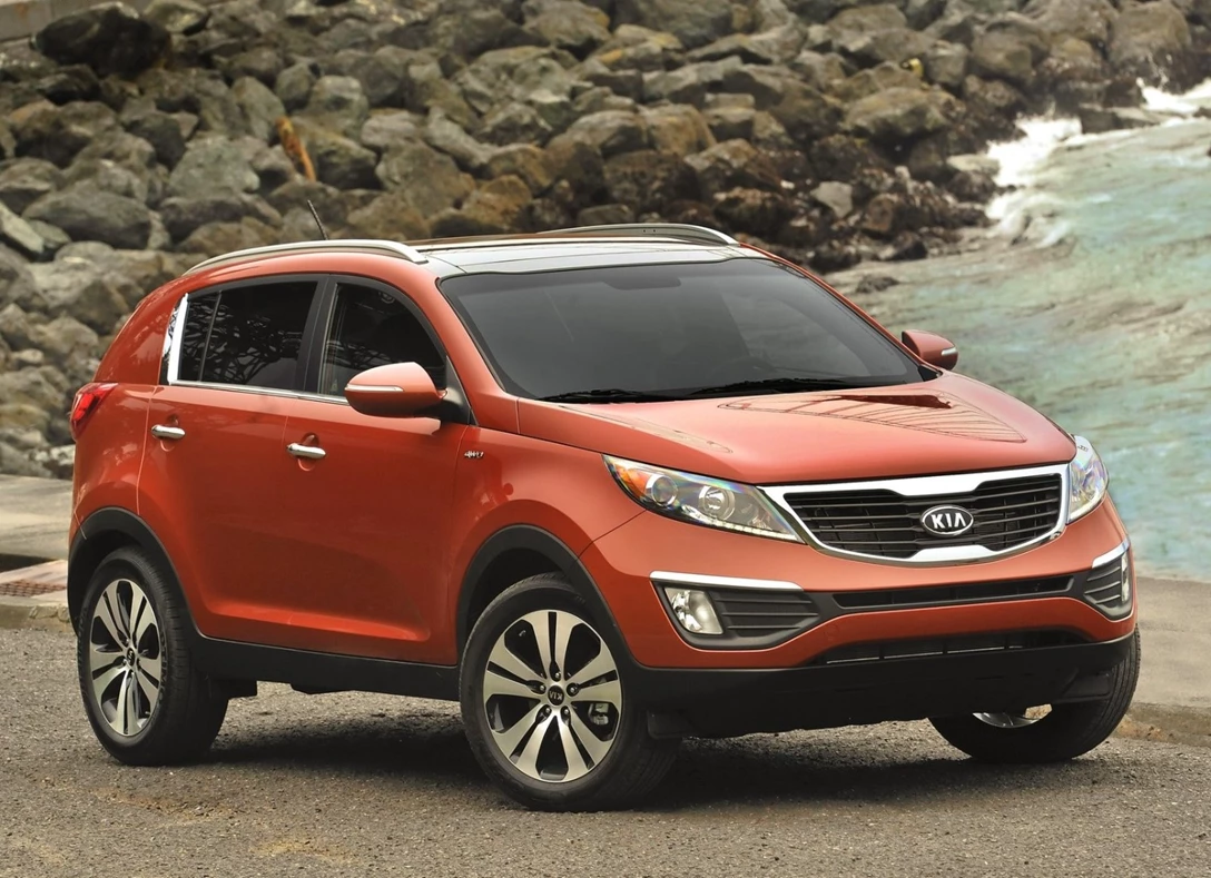 1650999-Kia-Sportage-2013-02.jpg