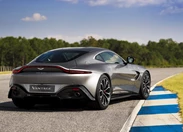 1682171-Aston_Martin-Vantage-2023-05.jpg