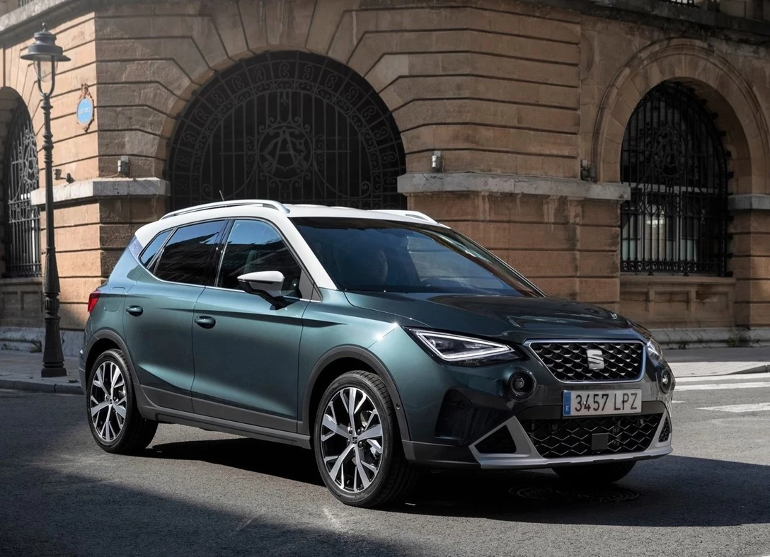 1673919-Seat-Arona-2023-01.jpg