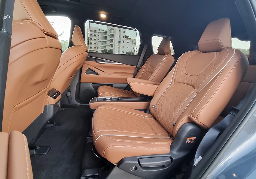 infiniti QX60 (14).jpg
