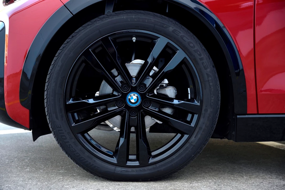 1593157-ב.מ.וו i3s מבחן דרכים השקה (8).jpg