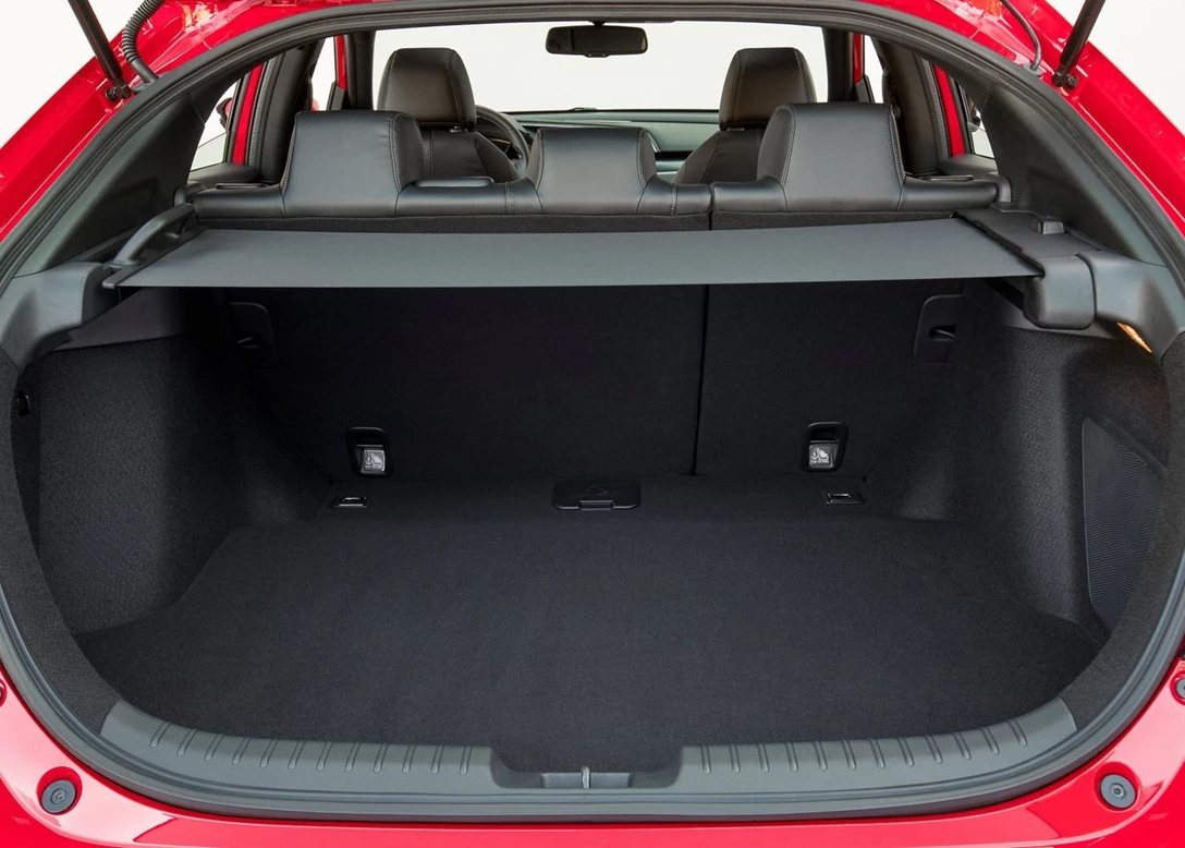 1600280-Honda-Civic_Hatchback 6.jpg