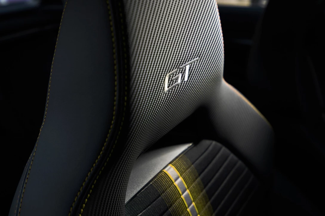 1624668-28_KAMIQ GT.jpg