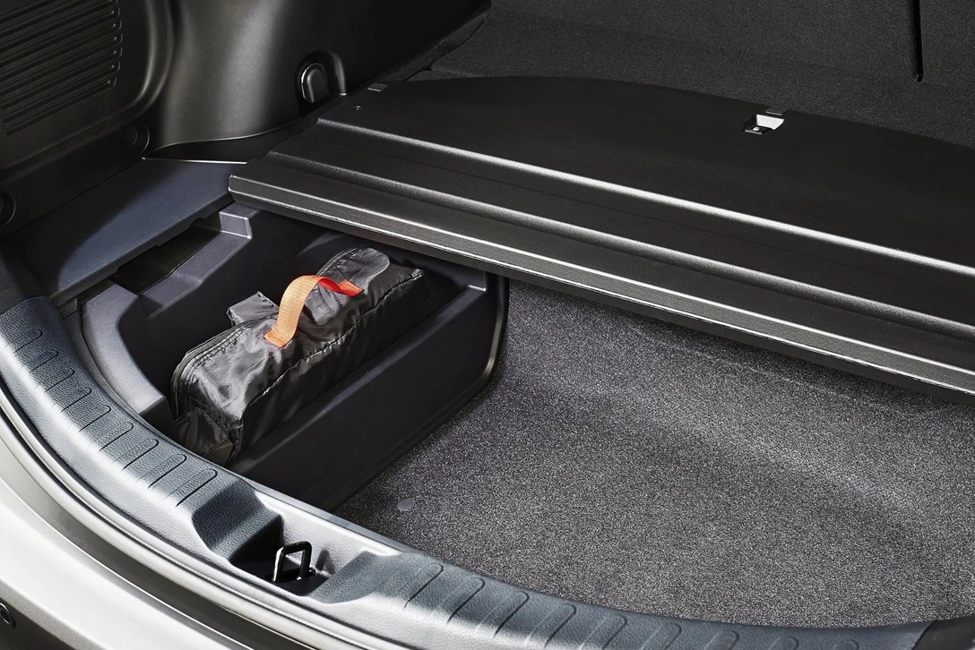 טויוטה ראב 4 מתיחת פנים 2016