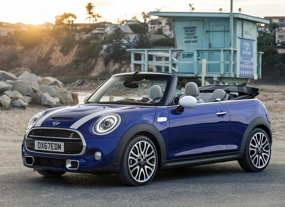 1660829-Mini-Cooper_S_Convertible-2020-01.jpg