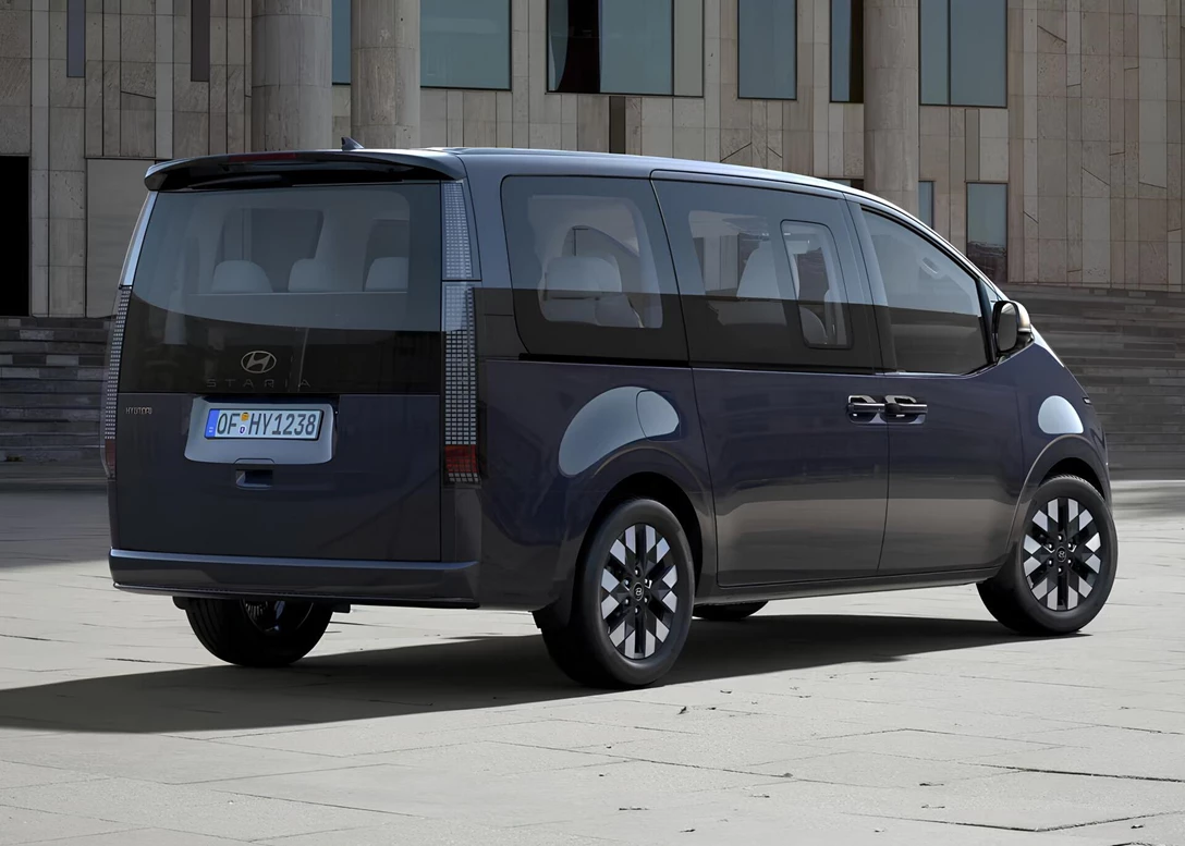 Hyundai-Staria-2025-02.jpg