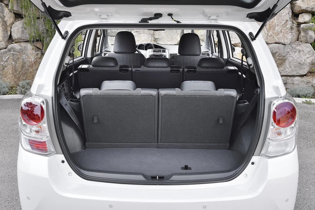 טויוטה ורסו